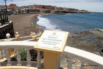 Un paseo con ensoñación en el inicio del verano por la costa de Telde (Reportaje gráfico Jesús Ruiz Mesa)